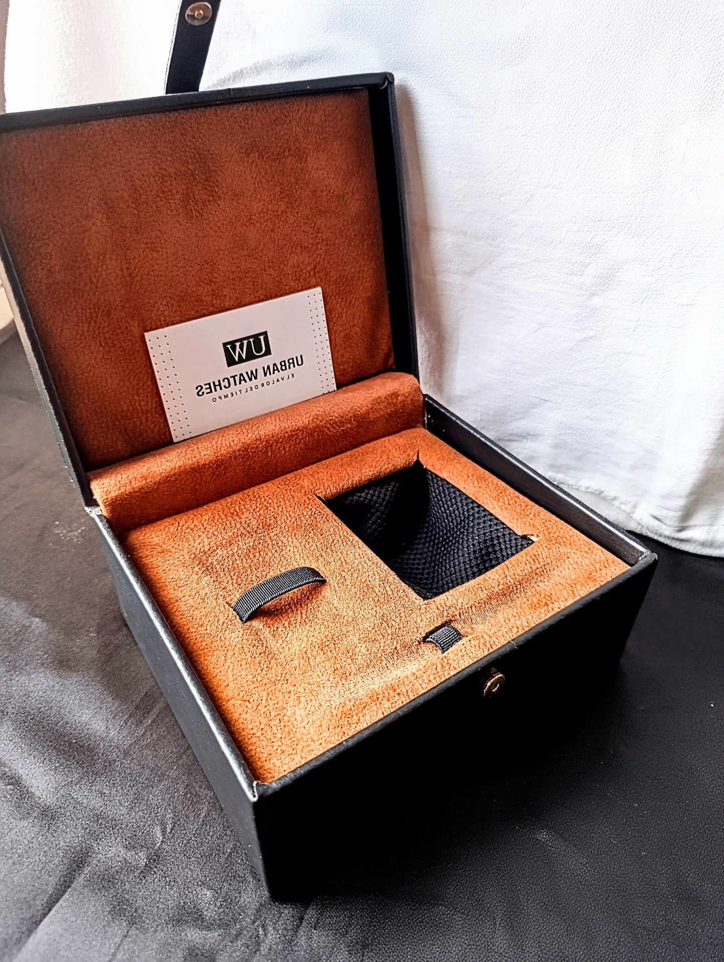 Estuche para reloj Pacífico - Caja en madera y velvet